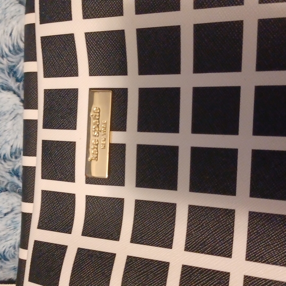 Kate Spade XL Dally Laurel Black & Cream Checked Zippered Travel Overnight Bag - Picture 3 of 14